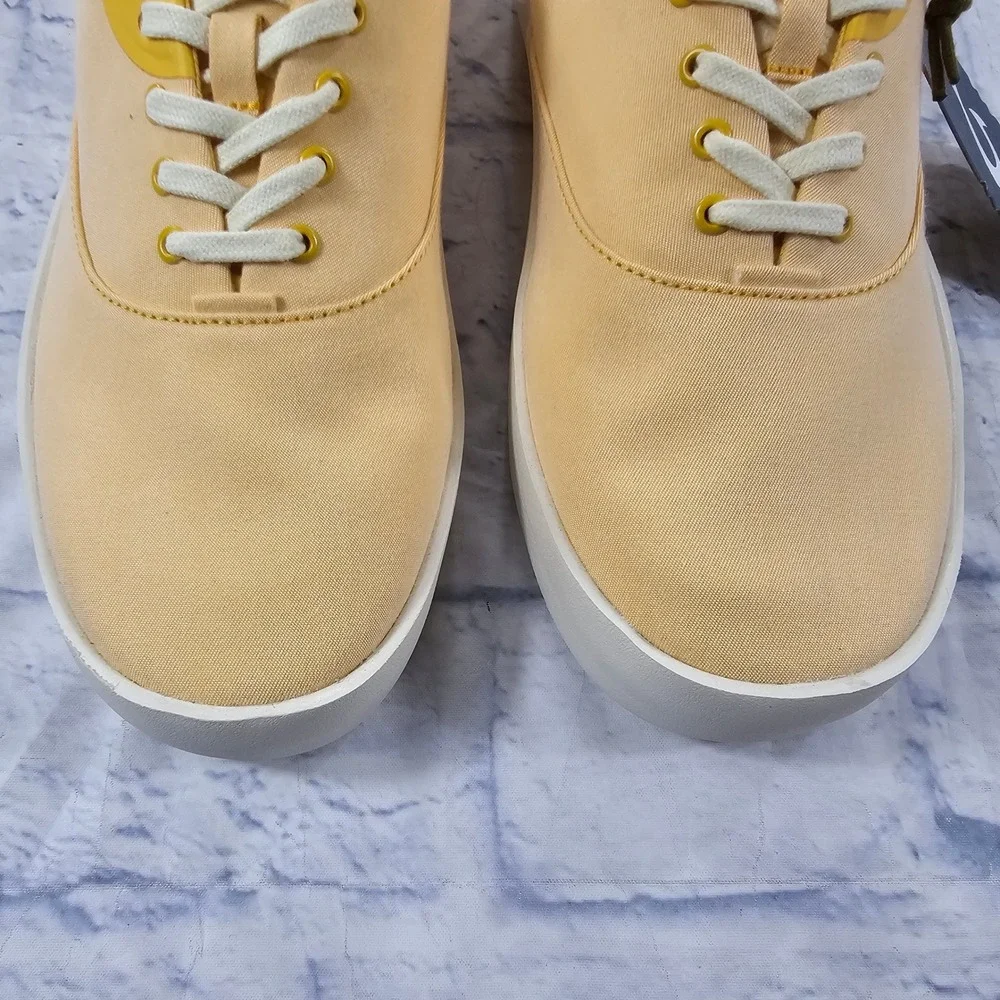 OluKai Tradewind Canvas Sneakers Mens 10 Yellow Island Breathable Lace Up Shoes
